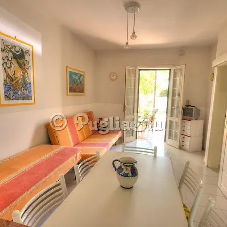 Feriehus Holiday Homes - Baia Verde